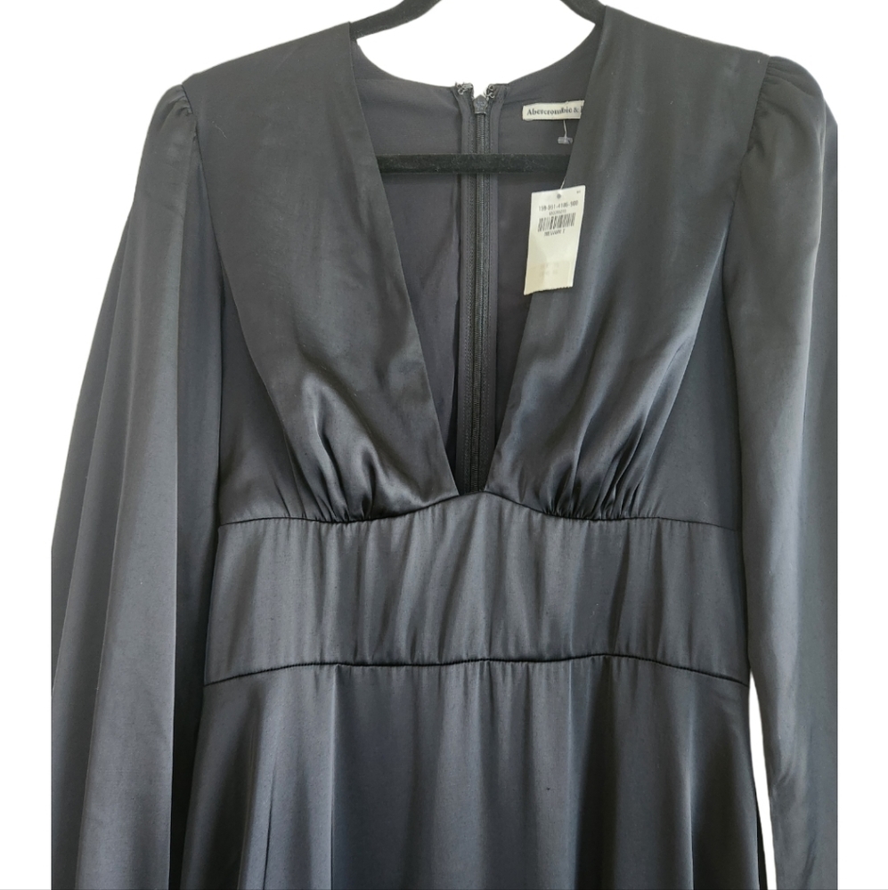 ABERCROMBIE & FITCH LONG-SLEEVE PLUNGE SATIN MINI DRESS SZ MEDIUM TALL NWT - Picture 6 of 7